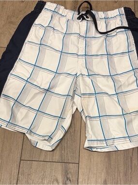 OP vintage board shorts size M